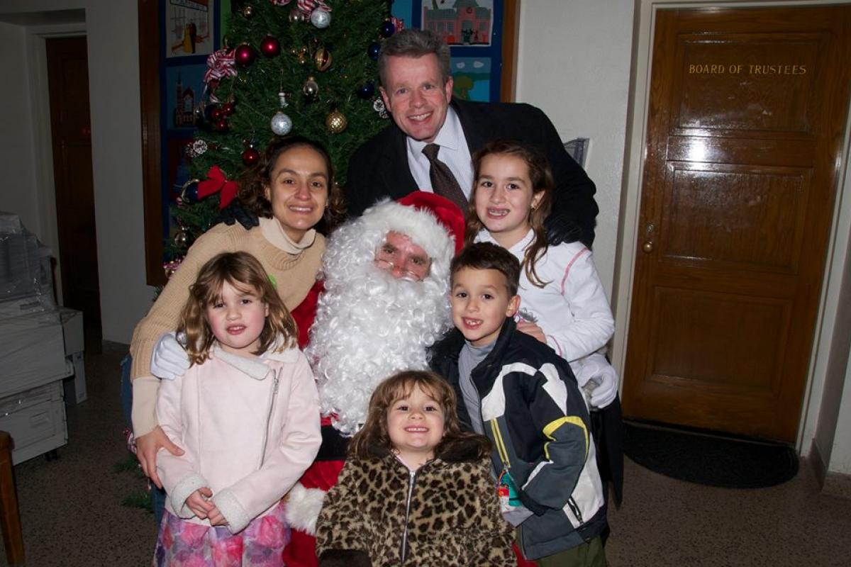 Cookies & Milk with Santa Claus! 06