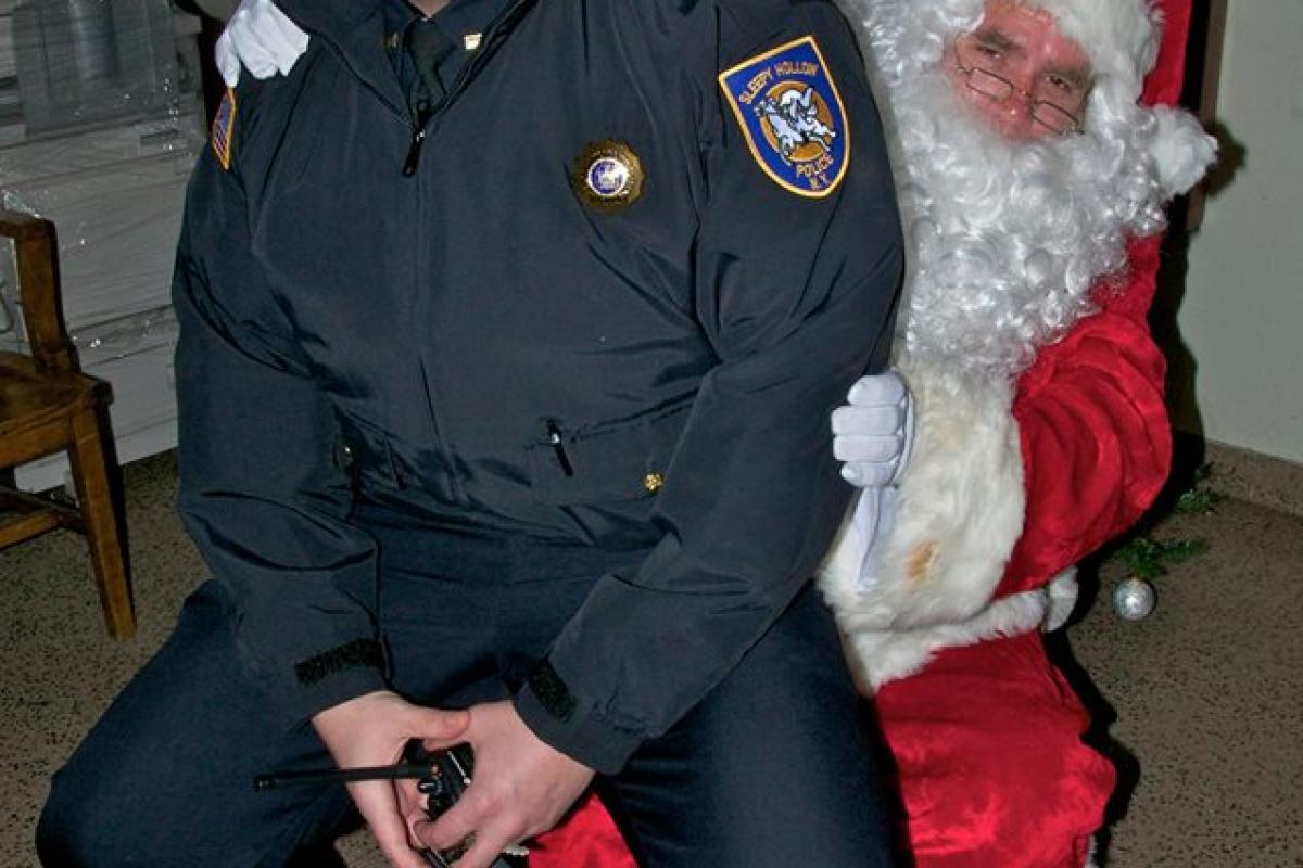 Cookies & Milk with Santa Claus! 05