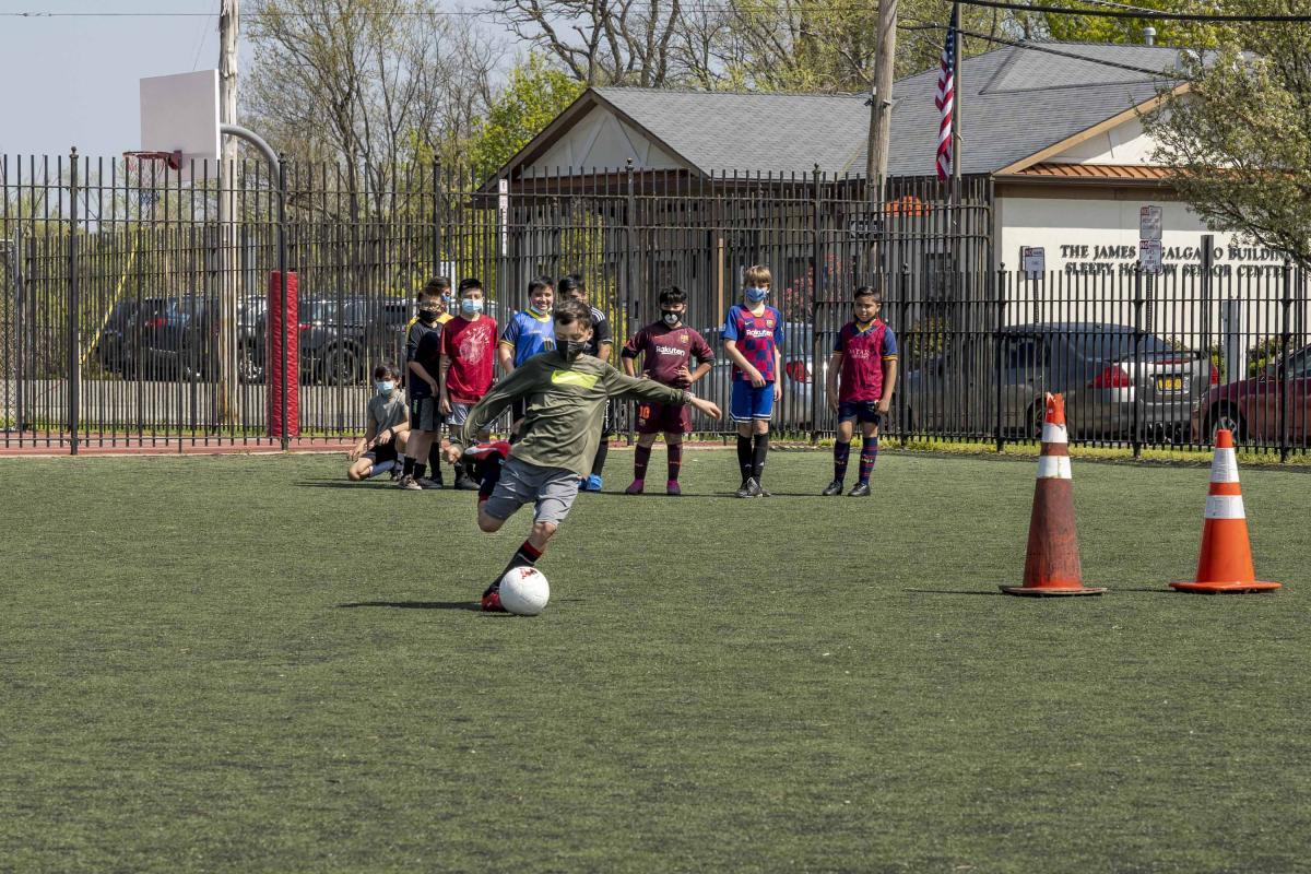 2021 Birdhouse Making 06