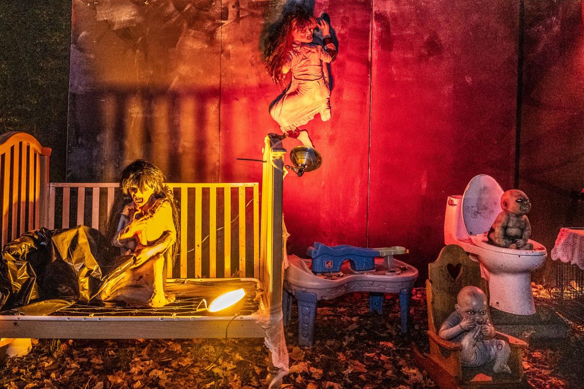 2021 Haunted Hayride 03