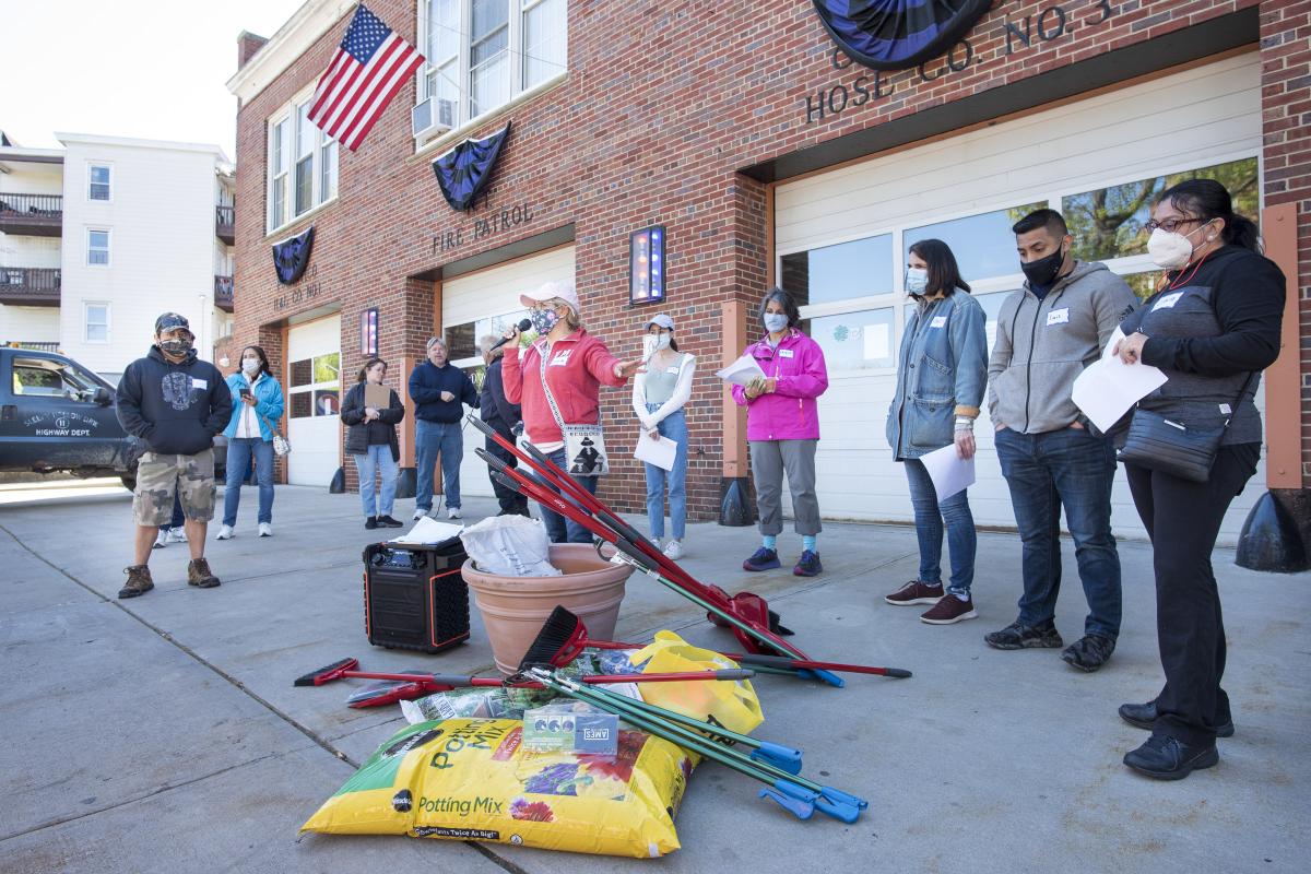 2021 Clean up & Plantings Day 02